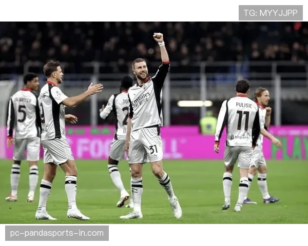 AC米兰防线在高位压迫下是否频繁暴露身后空间，稳定性面临考验