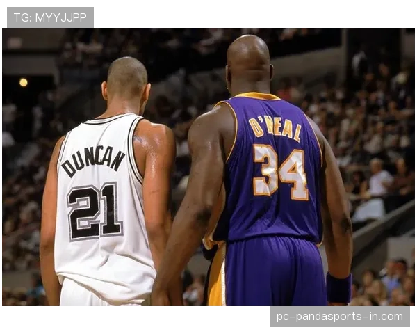 奥尼尔内线背打拉开空间高效得分力压 contemporaries